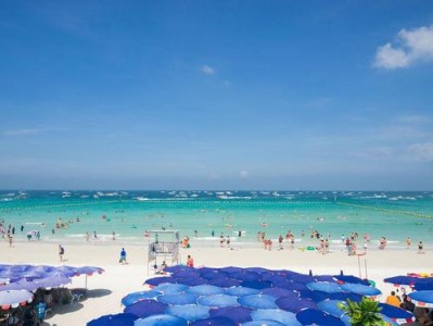 中国游客赴泰旅游回暖：泰国借王室访华推中泰一家亲，机票预订量增长8%