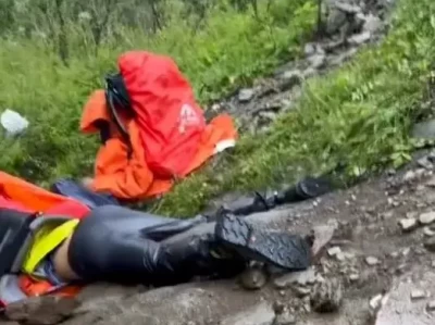五台山驴友遭雷击倒地，官方：无生命危险，全域禁徒步