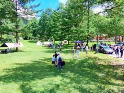 入夏广元曾家山成避暑胜地，游客尽享山间林下清凉时光