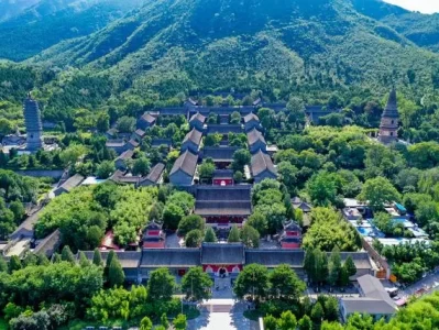 重磅福利！2025年全国高考生凭准考证或通知书可免票游云居寺