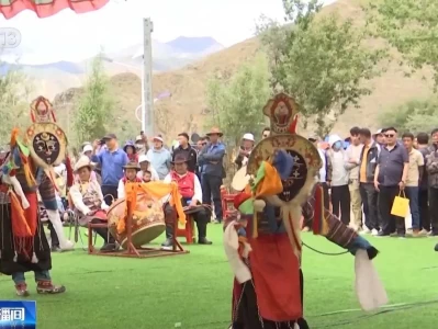 走进藏戏四大流派之一湘巴藏戏的故乡，聆听独特戏腔
