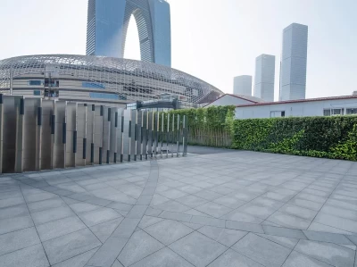 苏州东方之门：大裤衩造型成地标，融合古今尽显独特韵味