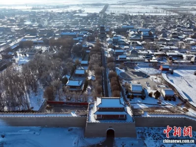 1月10日航拍锡伯古城，这处综合性旅游目的地等你来