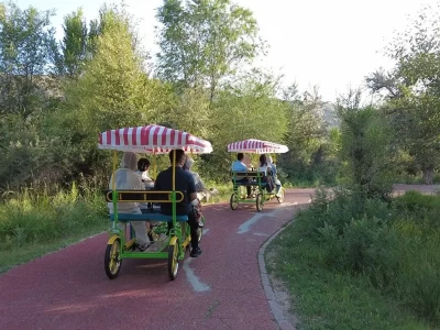 仲夏时节，江苏援伊助力尼勒克县提升旅游服务品质
