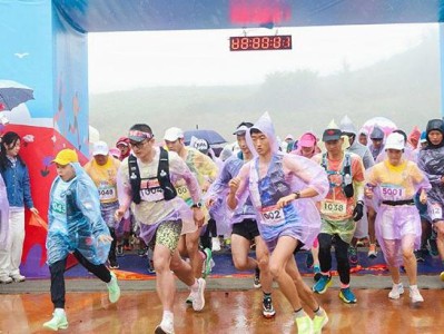 趣玩东川！首届红土地洋芋花开艺术季启幕，探索乡村振兴新路径