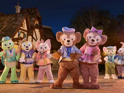 上海迪士尼10岁生日庆典，全新装扮与商品闪亮登场