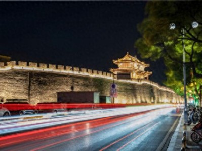 湖北襄阳：七省通衢的历史名城，邂逅诗意江湖与璀璨夜景