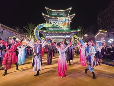 9月30日晚兰州老街推出沉浸式文旅活动，国庆期间精彩继续