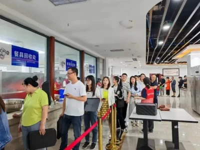 端午假期多地政府机关食堂向公众开放，荣昌首日超三千人体验