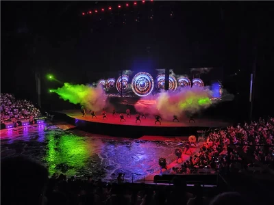暑期武汉夜游IP矩阵吸睛！水秀成现象级，4万游客打卡