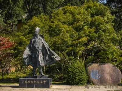 徐霞客30多年游历四方的钱哪来？家族托举令人羡慕