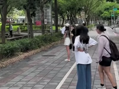 兰姐赴湾湾陪大孙子过生日，分享创业及小菲成长经历