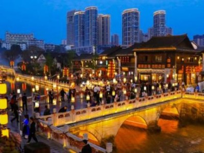 387 年后走进安顺古城，徐霞客笔下烟火气仍在延续