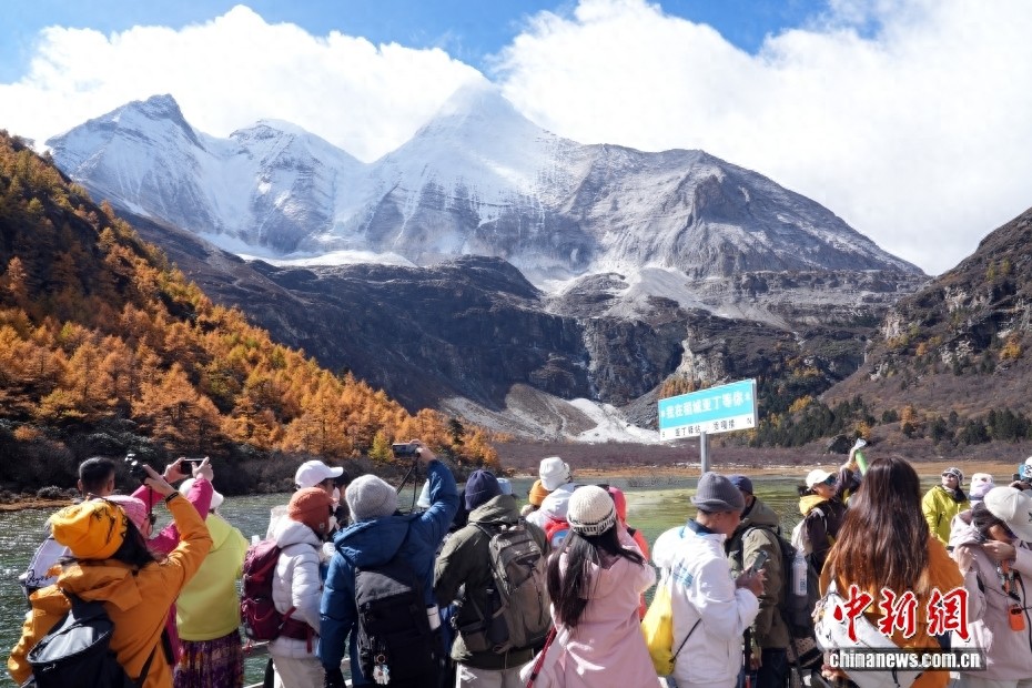 稻城亚丁旅游价格
